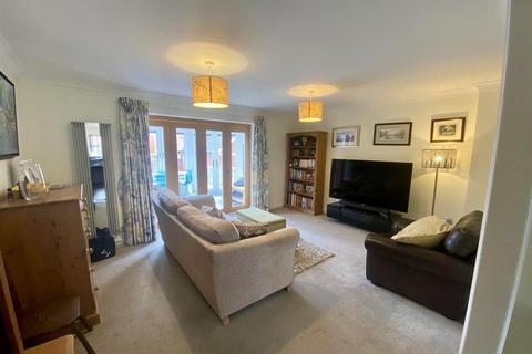 3 bedroom semi-detached house for sale, Albert Street, Fleet GU51