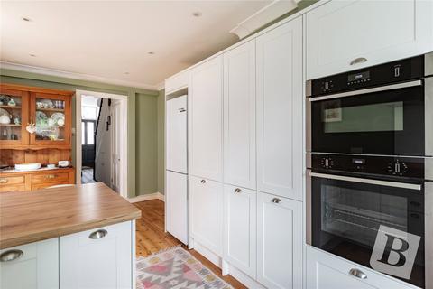 96 Singlewell Road, Gravesend, DA11 7PT