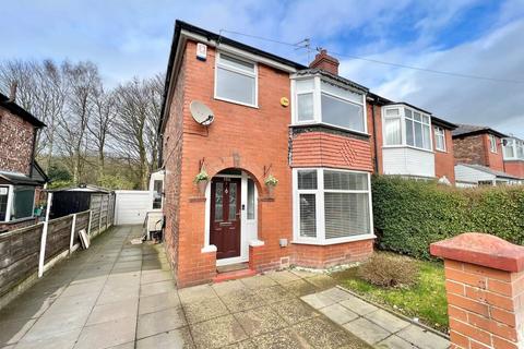 3 bedroom semi-detached house to rent, St. Anns Road, Manchester M25