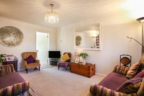 3 bedroom detached house for sale, Radburn Close, Moreton-in-Marsh, Gloucestershire. GL56 0JP