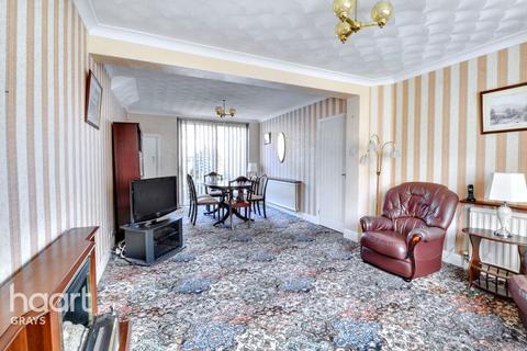 3 bedroom terraced house for sale, Grange Road, Grays