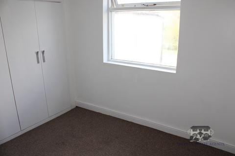 1 bedroom flat to rent, Dunraven Street, Tonypandy, Rhondda Cynon Taff, CF40 1QG