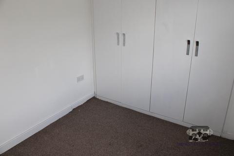 1 bedroom flat to rent, Dunraven Street, Tonypandy, Rhondda Cynon Taff, CF40 1QG