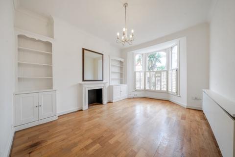 2 bedroom apartment to rent, Ramsden Road Balham SW12