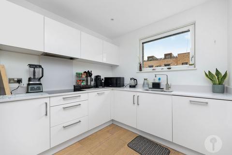 1 bedroom apartment for sale, 45 Liberty Bridge Road, London E15