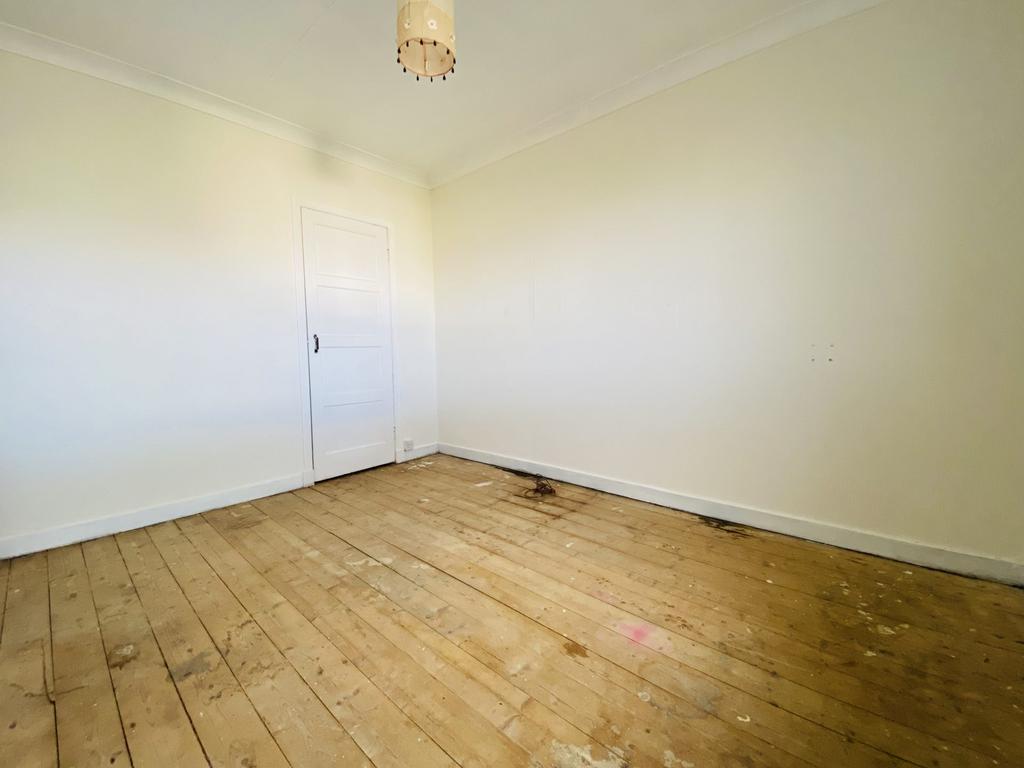 21 Priestlands Drive, Dumfries, DG2 7 LQ - Braidwoo