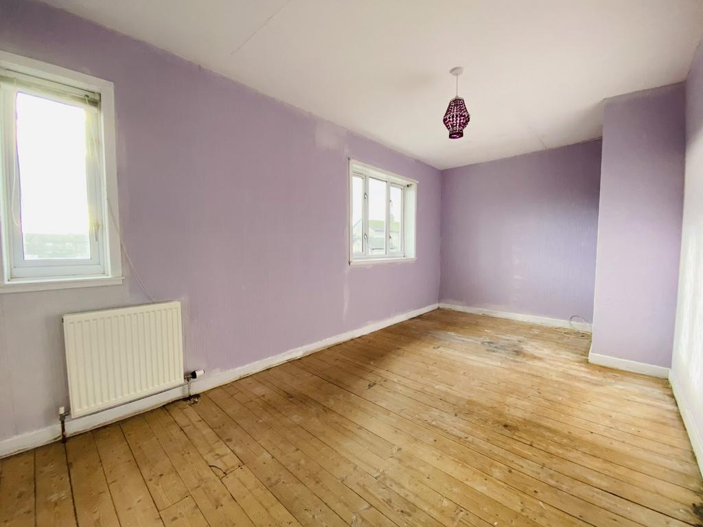 21 Priestlands Drive, Dumfries, DG2 7 LQ - Braidwoo