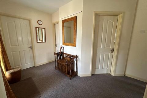 36 Underhill Crescent, Knighton, LD7 1DG