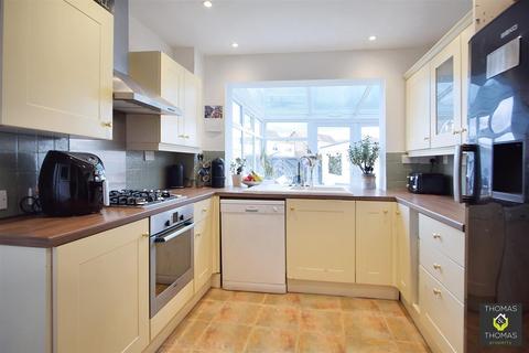 3 bedroom semi-detached house for sale, Eagle Way, Abbeydale