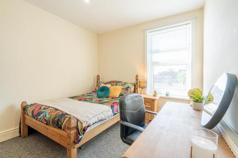 4 bedroom terraced house to rent, Victoria Terrace, Lincoln