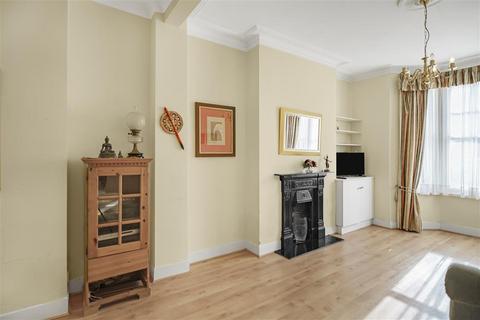 3 bedroom terraced house for sale, Hydethorpe Road, SW12