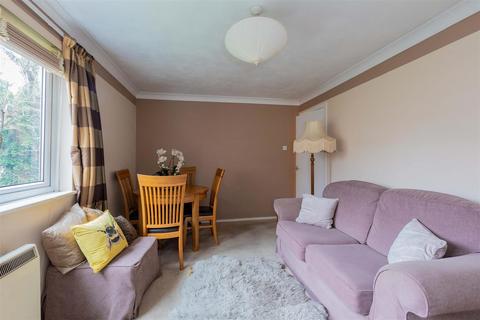 2 bedroom flat for sale, Ridge Bank, Cippenham