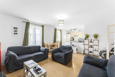 2 bedroom apartment to rent, London E14