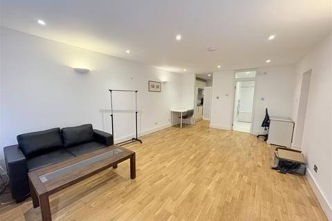 2 bedroom apartment to rent, Canfield Place, Finchley Road, NW3