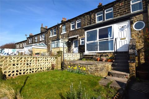 2 bedroom terraced house for sale, North Terrace, Yeadon, Leeds, West Yorkshire