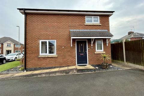 2 bedroom detached house for sale, Laymoor Drive, Halesowen