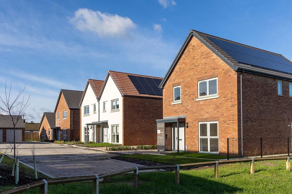 Newland Worton-ground-10 (1).png