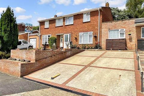 22 Harold Road, Cuxton, Rochester, ME2 1EE