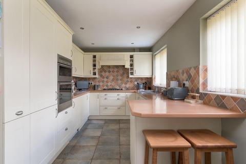 4 bedroom detached house for sale, The Heath, Leighton Buzzard