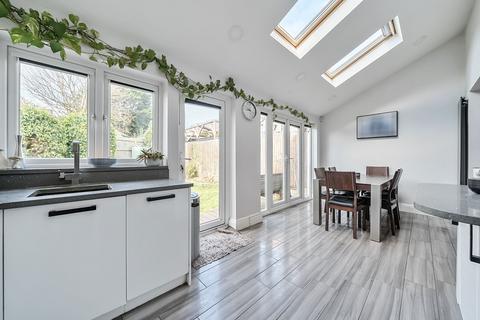 38 North Drive, Orpington, BR6 9PQ