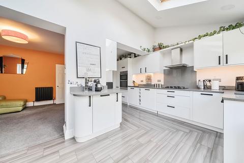 38 North Drive, Orpington, BR6 9PQ