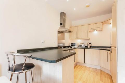 2 bedroom apartment to rent, Sheet Street, Windsor, Berkshire, SL4