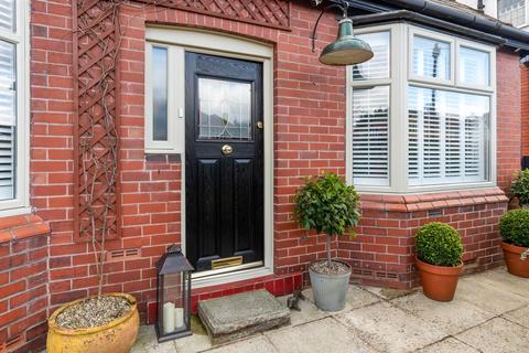 2 bedroom detached bungalow for sale, Prescot Road, St. Helens, WA10