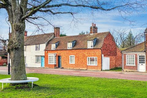 3 bedroom semi-detached house for sale, High Street, Stock