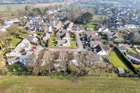 undefined, Wellmead, Kilmington, Axminster