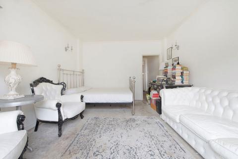 Studio for sale, Woburn Place, London WC1H