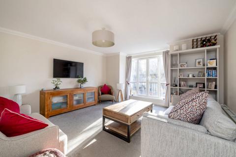 2 bedroom ground floor flat for sale, St Catherine's Gardens, Corstorphine, Edinburgh EH12