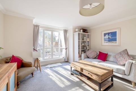 2 bedroom ground floor flat for sale, St Catherine's Gardens, Corstorphine, Edinburgh EH12