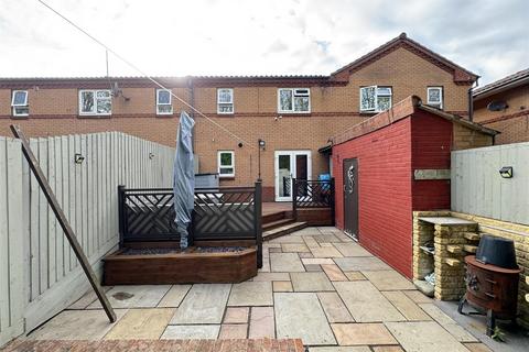90 Castleton Road, Middleleaze, Swindon, SN5 5GD