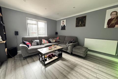 90 Castleton Road, Middleleaze, Swindon, SN5 5GD