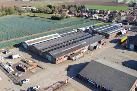 Industrial unit to rent, Priory Road, Freiston PE22