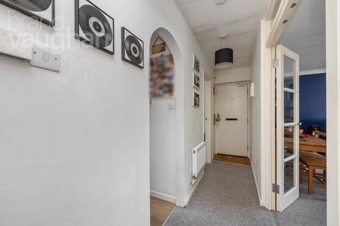 2 bedroom flat for sale, Cliveden Close, Brighton, East Sussex, BN1