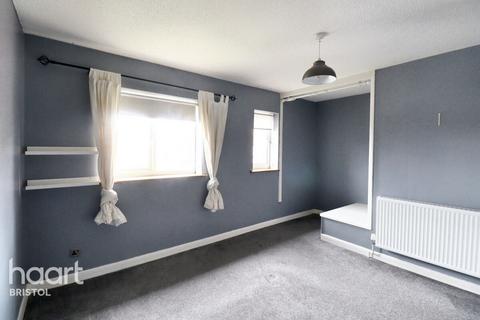 2 bedroom end of terrace house for sale, Kingfisher Close, Bristol