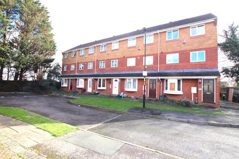 2 bedroom end of terrace house to rent, Kelvin Gardens, Croydon, CR0