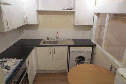 1 bedroom flat to rent, Hamilton Crescent, Arthurs Hill, Newcastle Upon Tyne, NE4 5EG