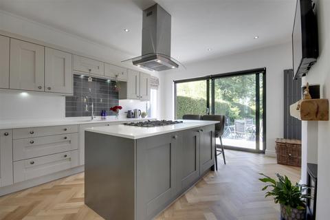 22 Riplingham Road, Kirk Ella, Hull, HU10 7TP