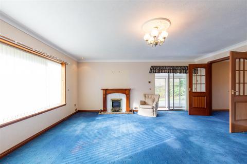 1 Castle Way, Glencarse, Perth, PH2 7NY