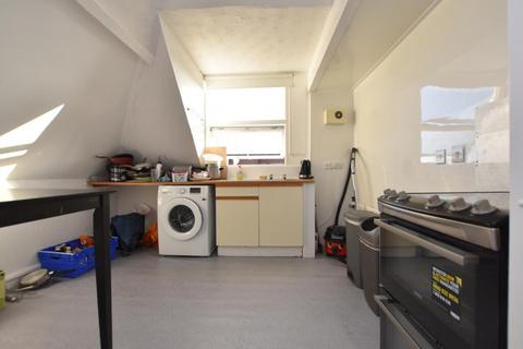 1 bedroom house to rent, Whatley Road, Bristol BS8