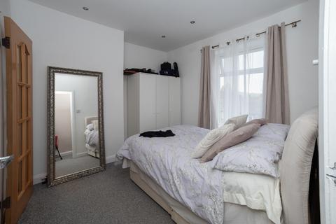 14 Albert Street, Thornton, Bradford, BD13 3ER