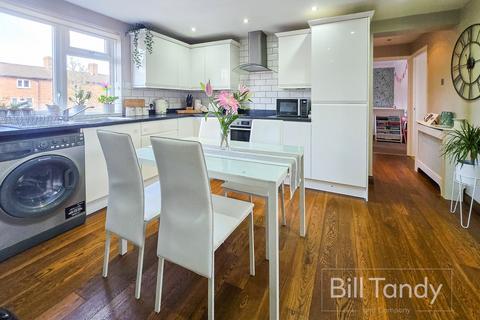undefined, Coleshill Street, Fazeley, Tamworth, B78
