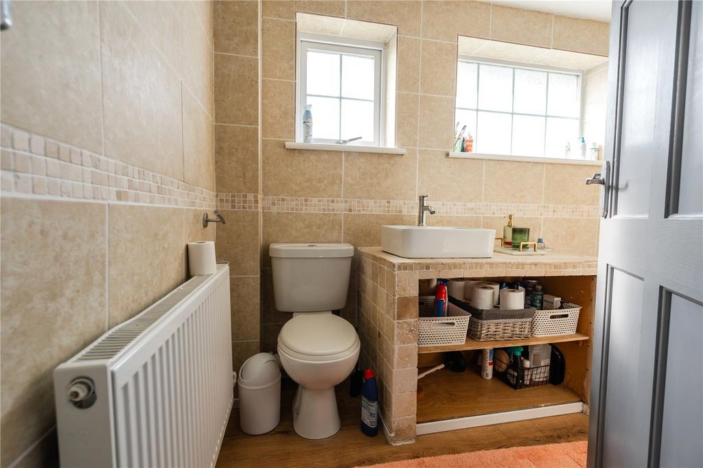 Bathroom (2)
