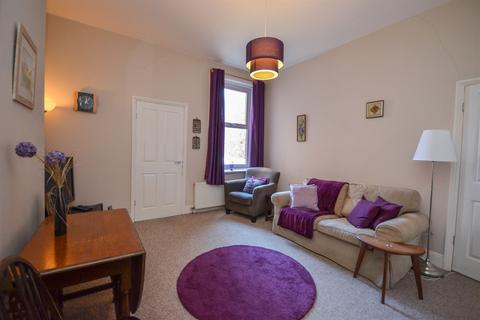 2 bedroom flat for sale, Sandringham Road, Gosforth