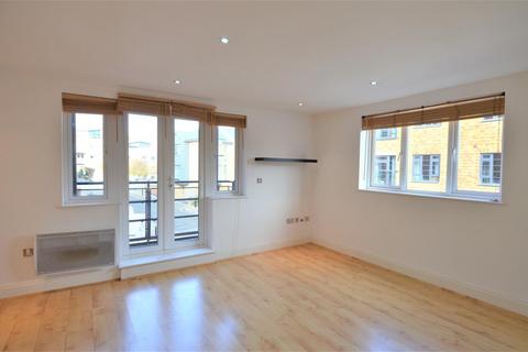 2 bedroom apartment to rent, Tanyard House, Brentford Lock, TW8