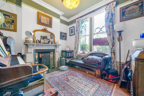 4 bedroom end of terrace house for sale, Slaithwaite Road, Lewisham, London, SE13