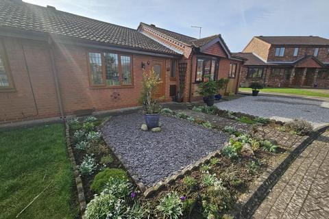 1 bedroom bungalow for sale, Hadleigh Green, Burringham, Scunthorpe