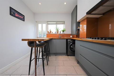 2 bedroom maisonette for sale, Livingstone Road, Hove